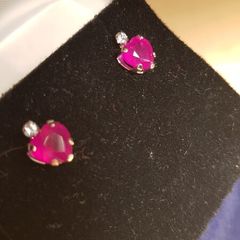 14 ct gold earrings 2.38 carat African Rubies