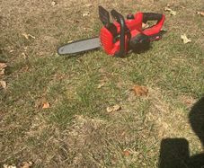 Battery chainsaw
