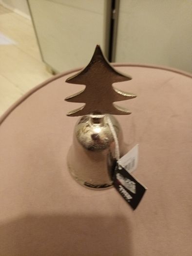 Meadows and Byrne christmas bell
