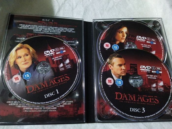 Damages Complete Season 2 Dvd Boxset