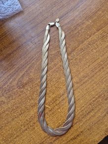 Vintage Thick Gold Toned Necklace
