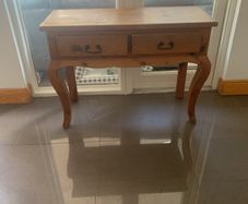 Hall table