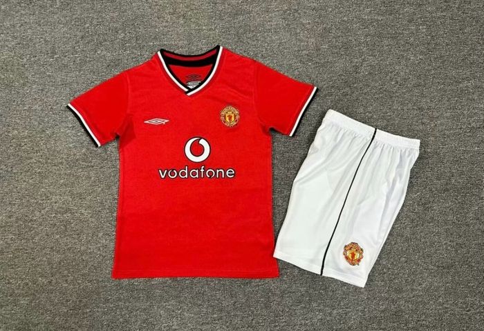 Retro football kits