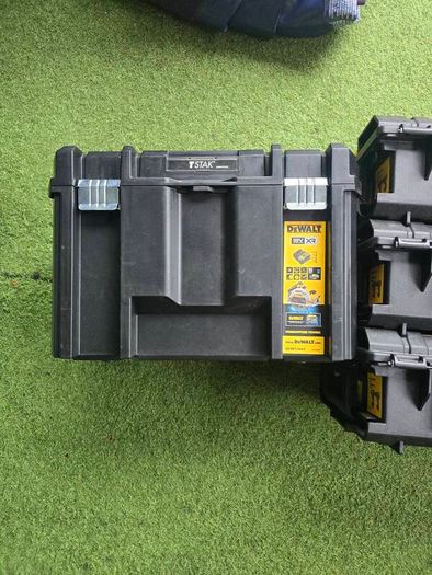 dewalt box