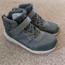 kids hiking boots Image 2