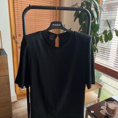 Pinko logo black blouse