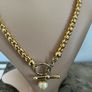 Gold tone necklace Image 3