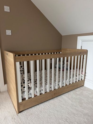 Baby cot