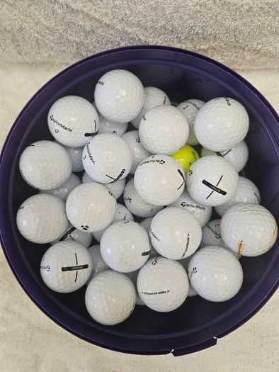 Taylormade golfballs