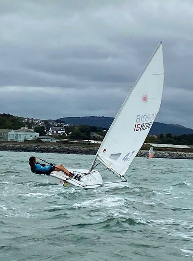Laser sailing dinghy 4.7 and Radial
