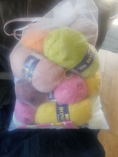 crochet knitting wool never used