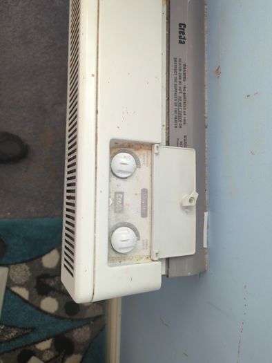 Dimplex electric heater x 2