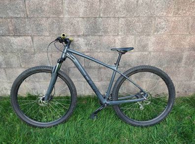 !!!immaculate Condition!!! Cube Aim Pro Mountain Bike
