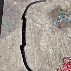 Audi B7 front splitter (Sline bumper) unfortunately doesn't fit mine