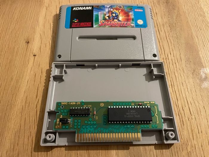 Sparkster - Super Nintendo (SNES)