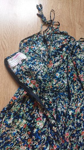 E4 SALE!!  Parisian Fashion Floral Dress/ Playsuit Size 8