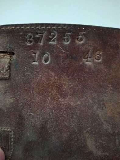 IRISH ARMY officer  Short Leather & bucket Spats Numbered Could Be 1946  ?