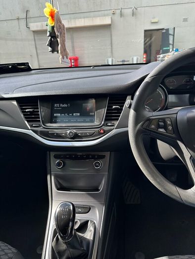 2016 Opel Astra  High Spec  103,000 KM