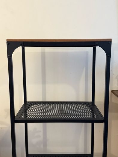 Black Shelf