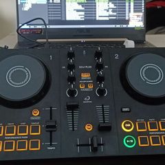 Pioneer DJ DDJ-FLX2 DJ Controller - Excellent Condition,