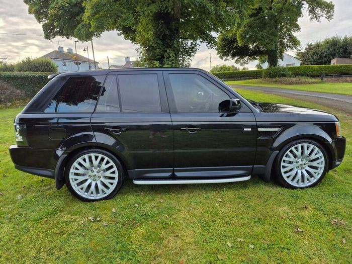 22" Range Rover Kahn alloys