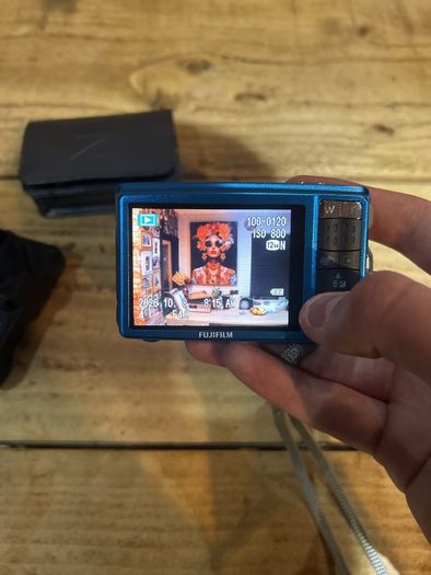 Finepix Z digital camera