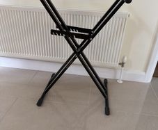 Folding keyboard stand