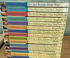 Enid Blyton  15 x Famous Five Books
