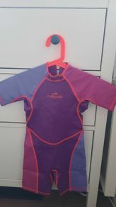 girls wet /swimsuit (size 5-6year)