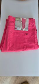 women's trousers.