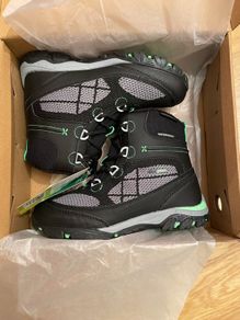 Kids Hiking Boots