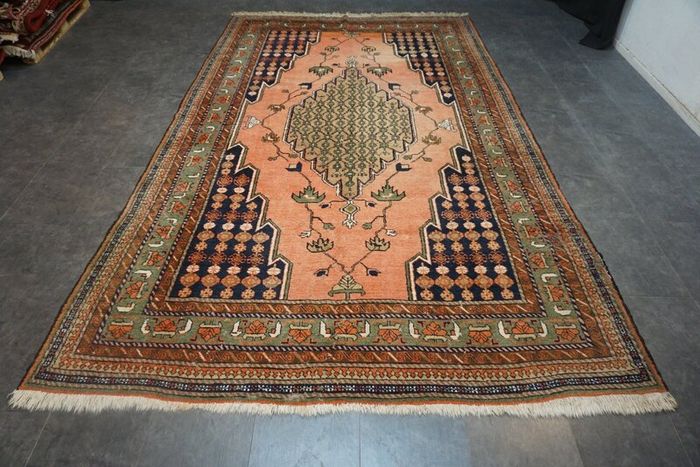 P.ersian Ardebil Rug 335 x 215cm (AI)