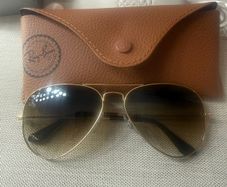 Ray ban Aviator sunglasses