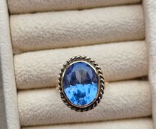 Ring gold 9k 375  with blue amethyst size L (51)( around 6g)