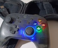 Wireless gamepad Gamesir T4