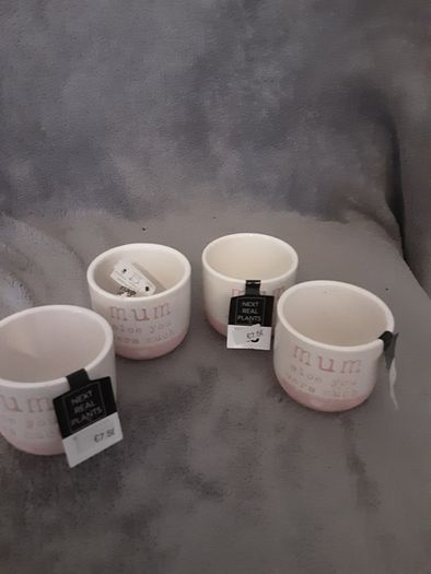 Miniature Ceramic Planter Pots x 4 .. Final Price Drop