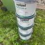 Leyland wall and ceiling paint brilliant white silk Image 2