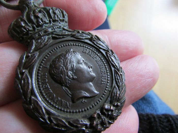 France.St Helena Campaign Medal.Napoleonic Wars..Est 1857.Service 1792 to 1815.Army/Navy.