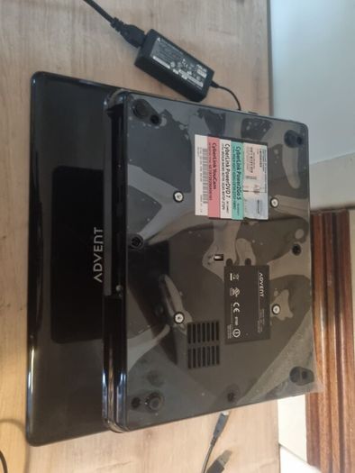 Advent AIO-1O0 all-in-one desktop computer Windows XP