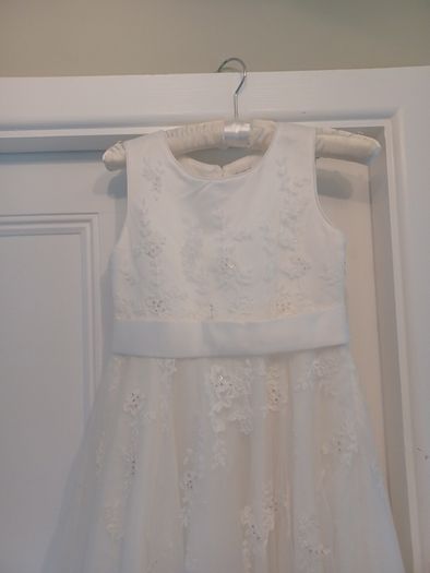 Beautiful John Rocha Girls dress suitable for communion/party/ flowergirl