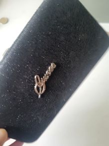 Guess wallet