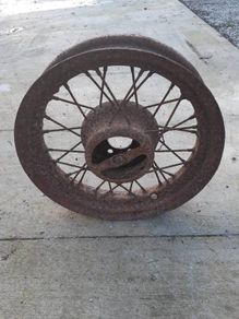 Vintage Car Wire Wheel