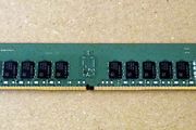 Sk Hynix 16gb Ddr4 Ecc Rdimm Pc4-2400t Hma82gr7afr8n-uh