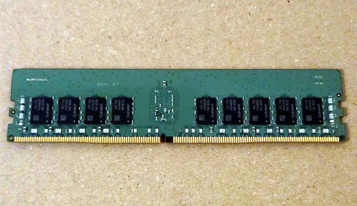 Micron 16gb Ddr4 Ecc Rdimm Pc4-2133p Mta36asf2g72pz-2g1