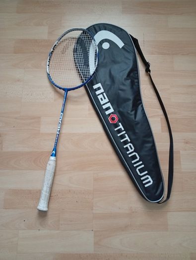 Head nano Titanium Badminton Racket & Case