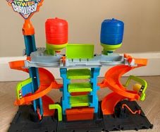 Mattel Mega Car Wash Play Set HDP05 Hot Wheels