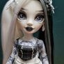 2 Rainbow High Shadow High Doll Bundle Image 9