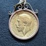 Gold full Sovereign pendant 1911 Image 2