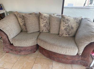 Immaculate curved modular sofa like new