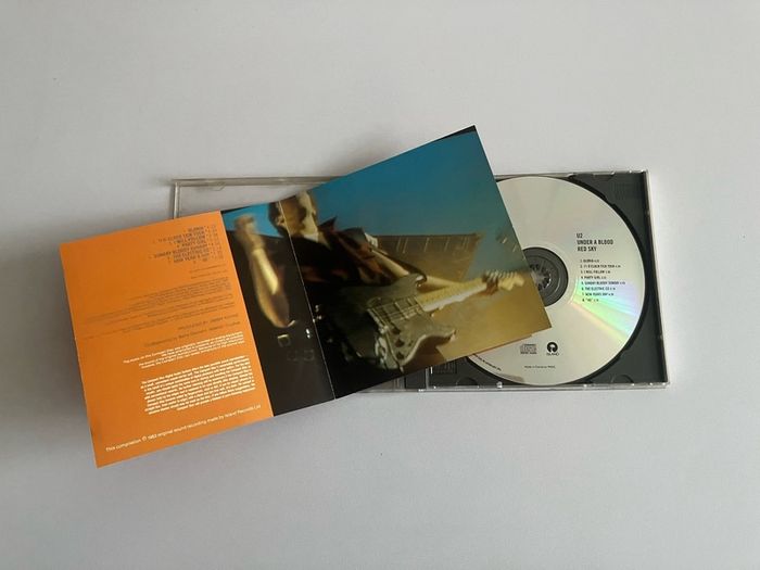 U2 Under A Blood Red Sky CD NM
